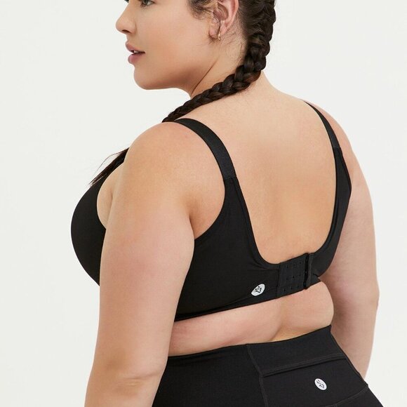 Torrid Black Wireless Wicking Sports Bra 44D NWT Active - Picture 2 of 11